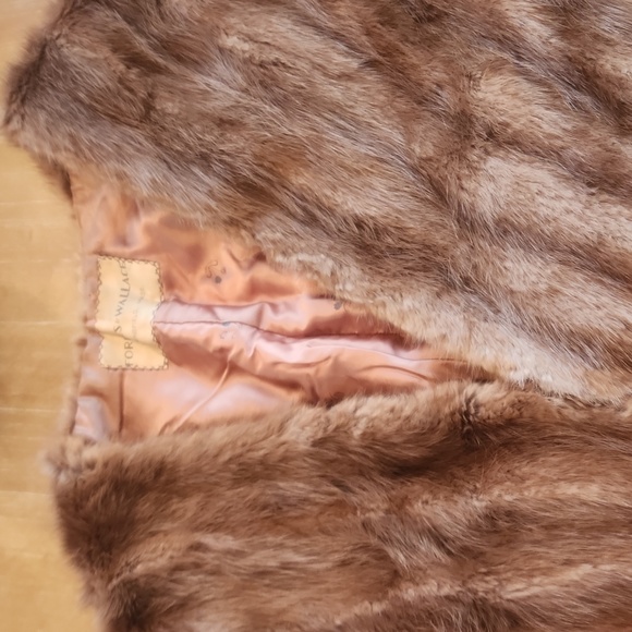 VINTAGE FORBES & WALLACE FUR STOLE - Picture 14 of 16